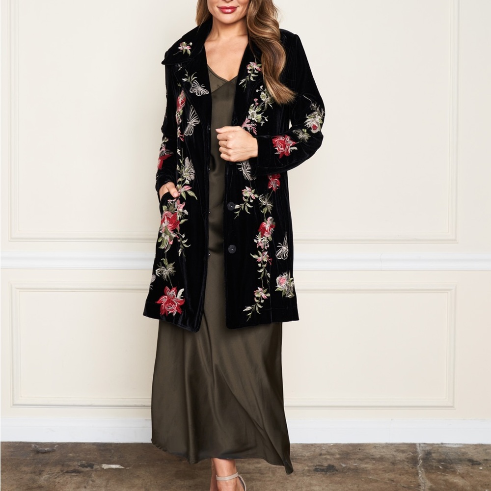 Black Velvet Floral Embroidered Coat